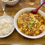 中華料理 温品飯店 - 麻婆刀削麺
