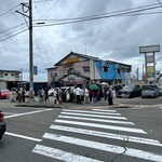 レストラン ふくしん - 凄い行列。