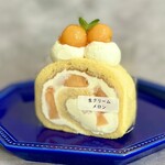 ロールケーキの店 そらのおかし - メロン　453円