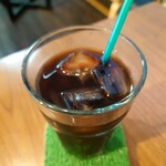 MIRlitonCafe - ”ホット”に使用している”ドリップコーヒー”はアイスに酸味が合わないということで、”アイスコーヒー”は”水出しコーヒー”で提供してくれます。