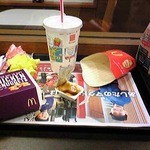 マクドナルド  - さすがにこれだけ食べれば・・・