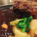 炭火ハンバーグ 肉焼き亭 - 