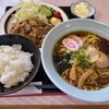 食事処すその - 料理写真:生姜焼きとラーメン(醤油)