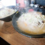 ながたラーメン - 料理写真: