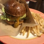 Nick&Renée 豊中本店 - 