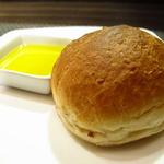 サーレ・ペペ - 自家製くるみパン