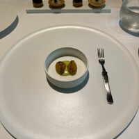 レグリエ - モンサンミッシェル産ムール貝のフリット、ニンニクソース。