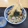 Iwaya - 天ぷらぶっかけ（¥600円くらい）は、海老天、竹輪天、鶏天が付いてこの破格の値段でした。