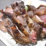 炭火焼き 花 - もも炙りたたき