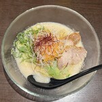 Monsen - 酒粕冷麺 950円