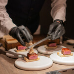 USHIGORO S. - サーロインとトリュフカツサンド