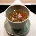 USHIGORO S. - 冷製トマトとじゅんさい