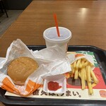 バーガーキング - カサッ。あ、楕円じゃない！　