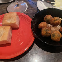 grigio la tavola - 
