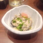 さかな酒場 魚星 - 炙り牡蠣・ポン酢