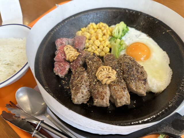 ペッパーランチ イオンモール大曲店 - 飯詰（ステーキ）の写真