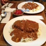 さふらん - 2013年9月7日のチキンカレーとカツカレー。