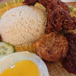 Jurassic Nest FoodHall (Michelin Rated Food) - 「あれ↑旨そうだな」って事で頼んでみた