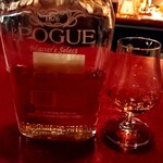 シークレット ドア - ６杯目：バーボン POGUE をストレートで