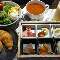 TERRACE & DINING ZERO - 