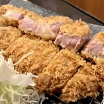 Tonkatsu Don To Koi - 「白宝豚のリブロースカツ定食」の全体アップ…
