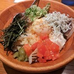 魚介ビストロ sasaya BYO - メリメロ魚介の炙り丼