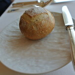 フレンチレストラン ミクニ サッポロ - 今日も美味しい手作りパン