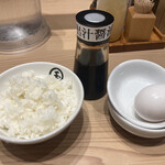 玉 - 玉子かけご飯が先に。