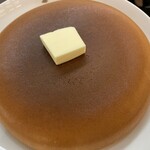 WEST BAY CAFE - ホットケーキ（1枚）飲物付き（ロイヤルミルクティー）（税込 1,760円）評価＝◎