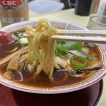 中華そば 麺屋7.5Hz - この太麺がスープに合ってとても好みです