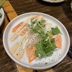 創作料理　ひよこ - 鮭のカルパッチョ