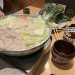 博多味処 すきやき・水たき いろは - 