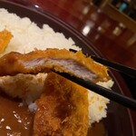 ニユートーキヨー 庄屋 - カツは揚げたてでいい感じでした。