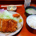 とんかつ 竹亭 - 