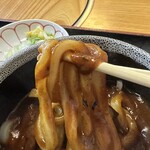 Daikokuya - ミニカレーうどん、麺リフト