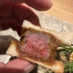 座屋 - サンド断面