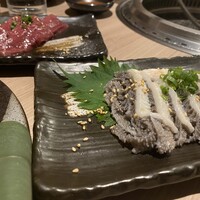 近江うし 焼肉 にくTATSU 青山本店 - 