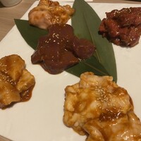 近江うし 焼肉 にくTATSU 青山本店 - 