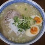 軍鶏ラーメン美幸 - 白湯ラーメン　８００円