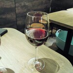 ミアスタンド - 優雅なピノ・ノワール