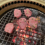 炭火焼肉レストラン フェ - 