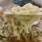 211445935 - つるつるの手打ち麺！