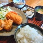 なおかつ - ミックスフライ定食B（カニクリームコロッケ、ヒレカツ２枚）¥１３２０