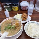 ラーメン魁力屋 - 