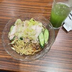 阿里城 - 蒸し鶏生姜ネギソース冷麺