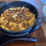 熊猫飯店 - 麻婆豆腐(中辛)、ごはん(中)