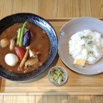 UOYUKI SOUP CURRY & - 料理写真:スープカレー（チキン・５辛；ライス特盛）