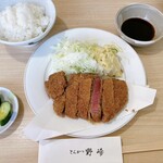 とんかつ野崎 - 牛ヒレカツレツ定食　3,900円(税込)
