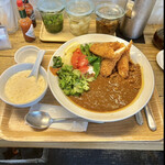 ブラウンオニオンカレーファクトリー - 2種のカレー　チキンカツ　byまみこまみこ