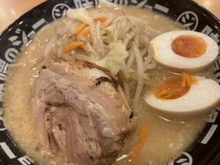 濃厚味噌ラーメンジム 味噌のジョー - 味玉味噌　920円